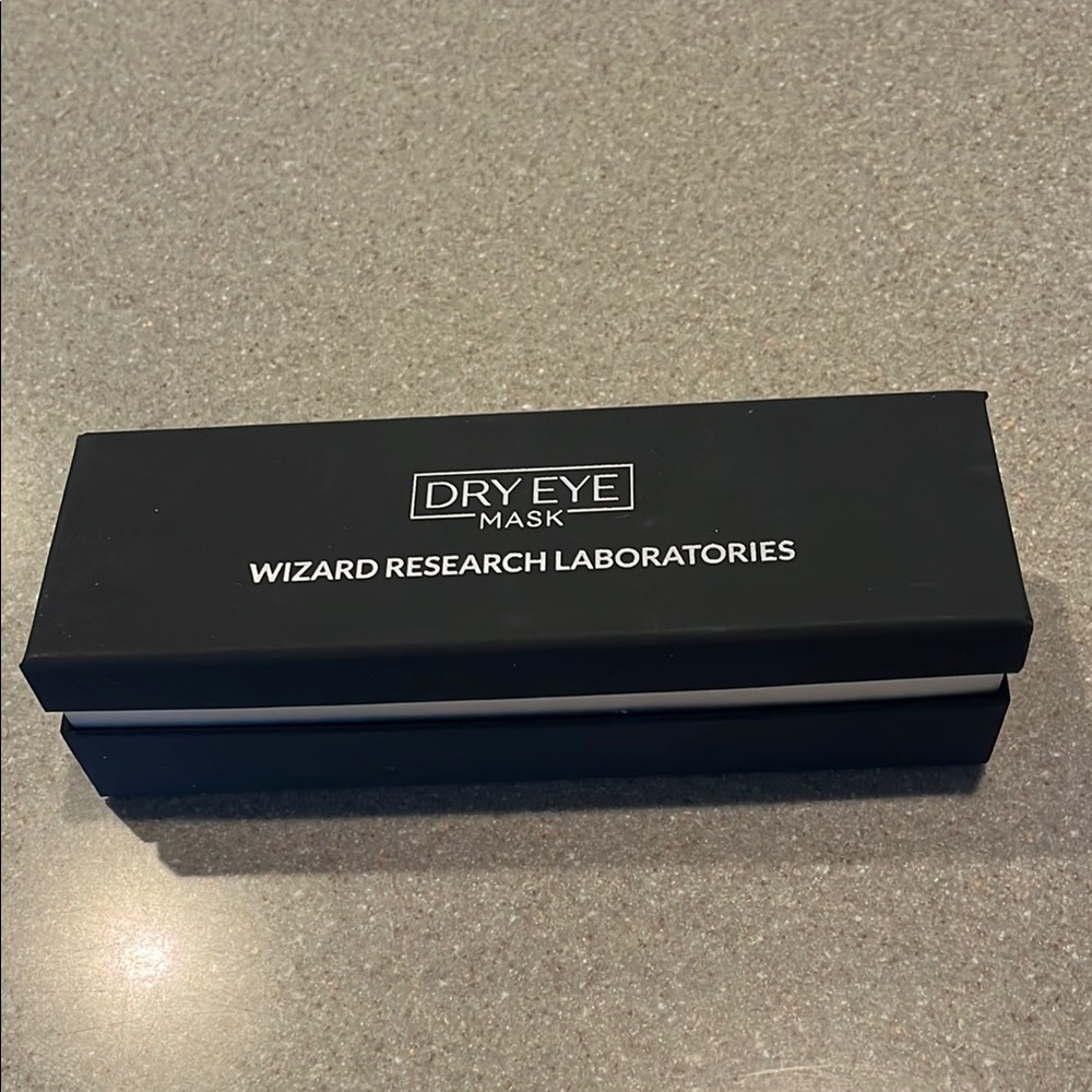 NWOT Dry Eye Mask